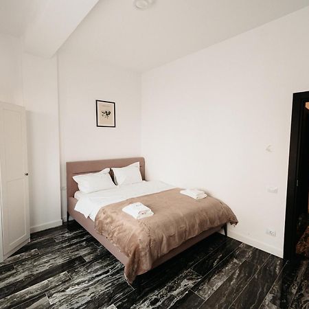 Luxury Cozy Apartments Suceava Exterior foto