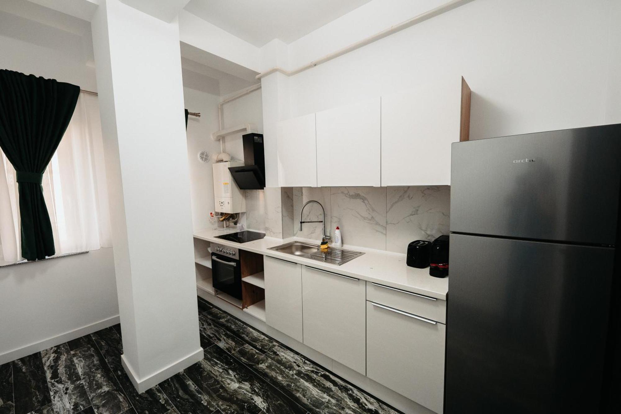 Luxury Cozy Apartments Suceava Exterior foto