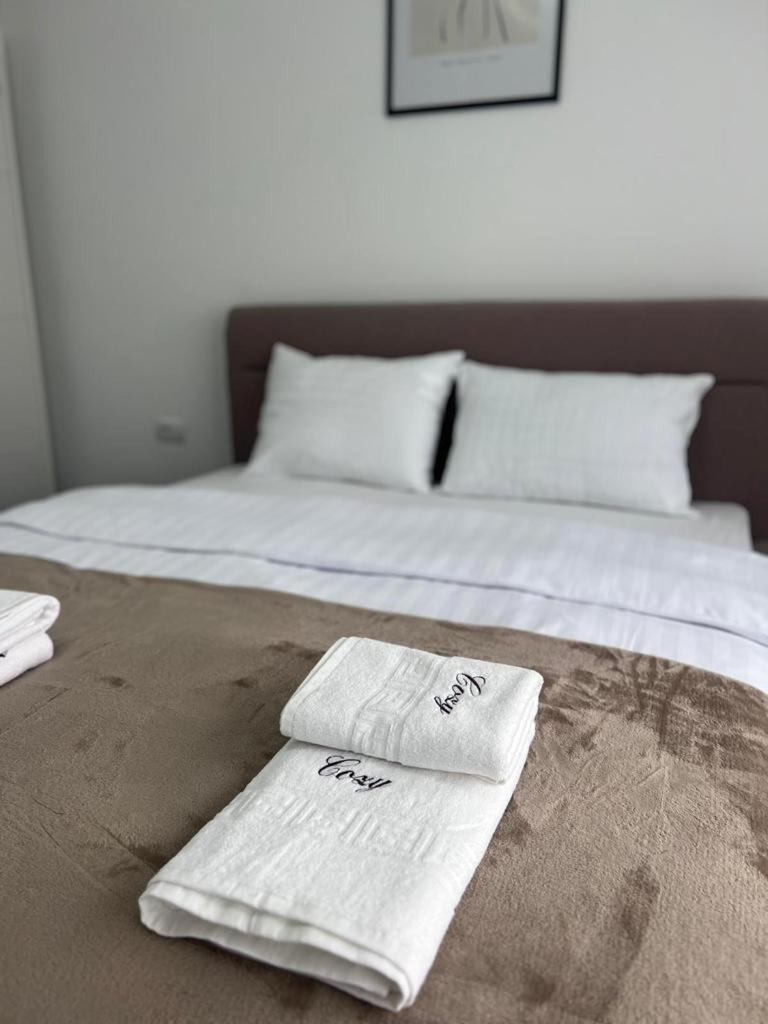 Luxury Cozy Apartments Suceava Exterior foto